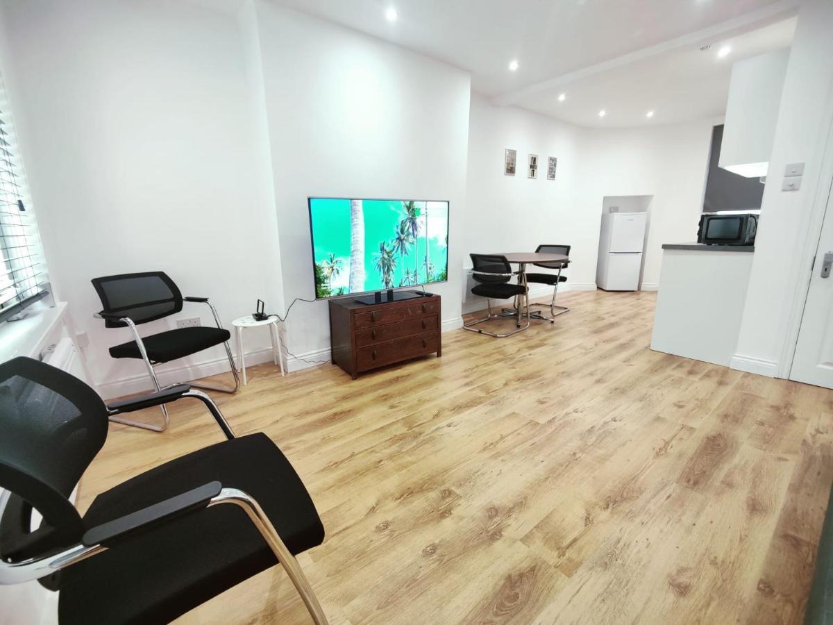 3 Bed Flat Close To Liverpool St & Brick Lane London Exterior photo